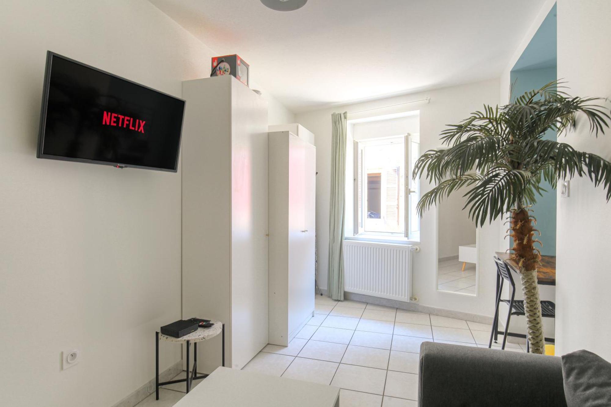 Le Triplex, 2 Chambres, 2 Salles De Bain Lagnieu Eksteriør bilde